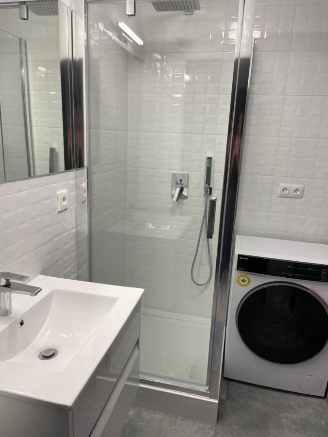 Brzostek Apartment Varşovia Exterior foto