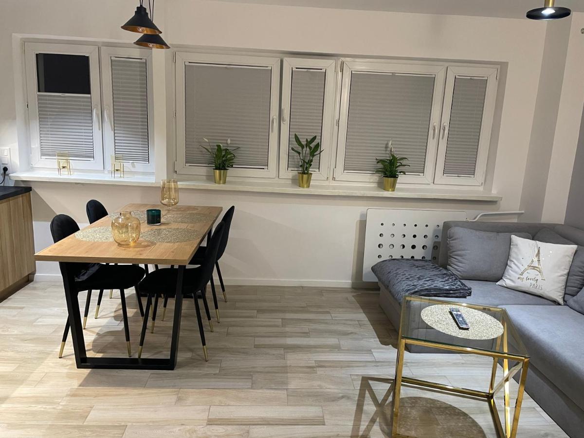 Brzostek Apartment Varşovia Exterior foto